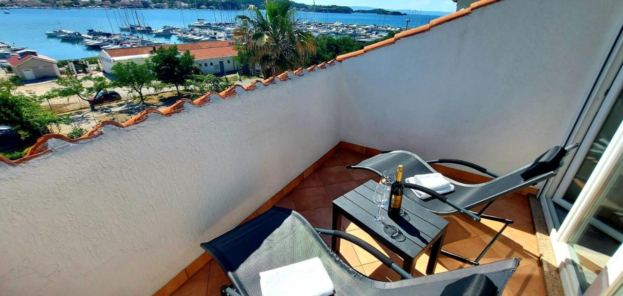 Guest House Galeb2 Супетарска-Драга Номер фото